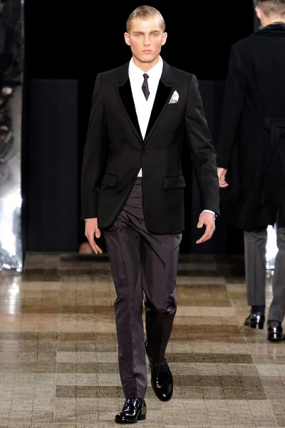 Look 41